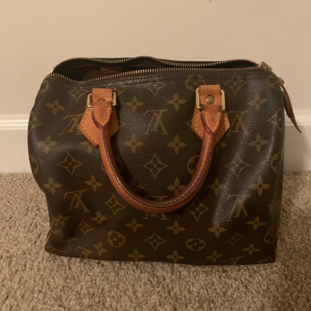 LV Speedy 25